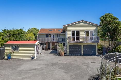 Photo of property in 24 Newry Road, Raumati Beach, Paraparaumu, 5032