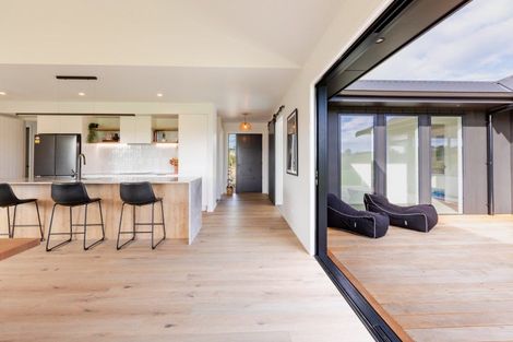 Photo of property in 1 Braehead Road, Otane, 4277