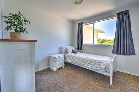 Photo of property in 58 Hunter Street, Edendale, 9825