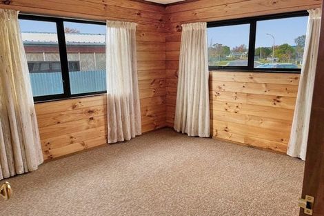 Photo of property in 36 Poihaere Street, Turangi, 3334