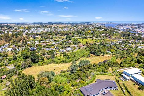 Photo of property in 36 Shakespeare Road, Bastia Hill, Whanganui, 4500