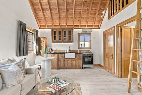 Photo of property in 69 Oxford Street, Lyttelton, 8082