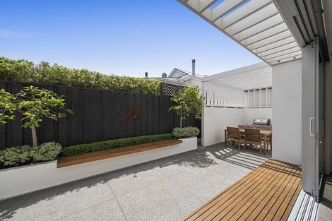 Photo of property in 45 Clissold Street, Merivale, Christchurch, 8014