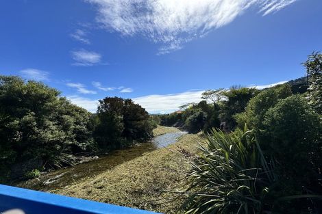 Photo of property in 7 Nautique Place, Waikawa, Picton, 7220