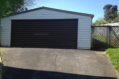 Photo of property in 7 Trengove Place, West Harbour, Auckland, 0618