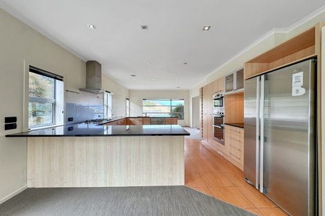 Photo of property in 74 Amesbury Drive, Churton Park, Wellington, 6037