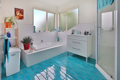 Photo of property in 27c Swanson Road, Henderson, Auckland, 0610