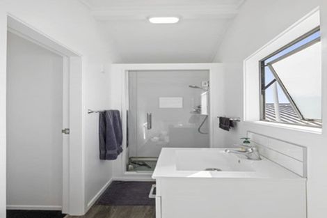 Photo of property in 36 Park Lane, Waitara, 4320