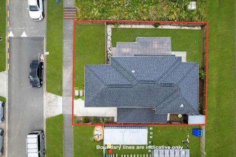 Photo of property in 35 Sapwood Crescent, Takanini, 2110