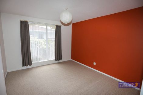 Photo of property in 5 Nanette Street, Upper Riccarton, Christchurch, 8041