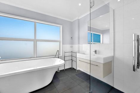 Photo of property in 7 Amy Way, Bell Block, New Plymouth, 4312