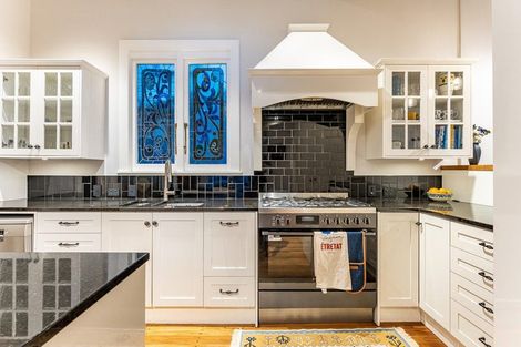 Photo of property in 194 Sydney Street West, Thorndon, Wellington, 6011