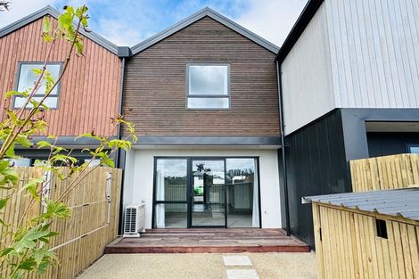 Photo of property in 5a Malaga Crescent, Harewood, Christchurch, 8051