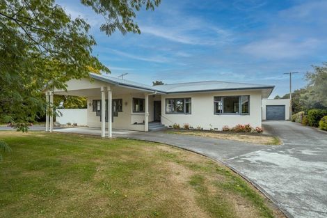 Photo of property in 19 Main Street, Greytown, 5712