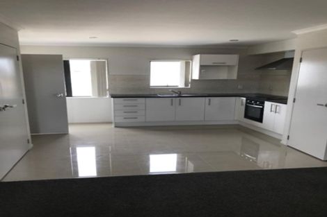 Photo of property in 7/4 Wallson Crescent, Wiri, Auckland, 2104