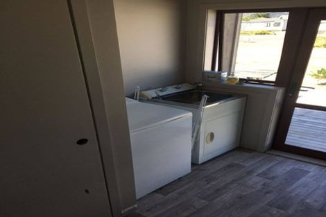 Photo of property in 29 Motukorure Parade, Cooks Beach, Whitianga, 3591