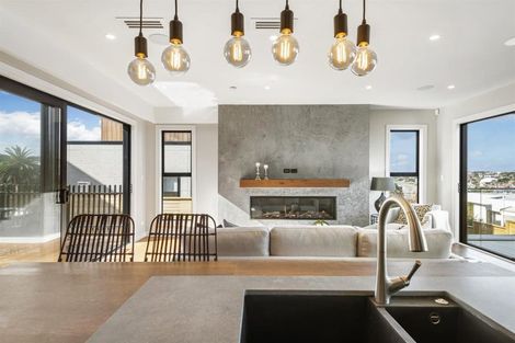 Photo of property in 20 Beach Road, Castor Bay, Auckland, 0620