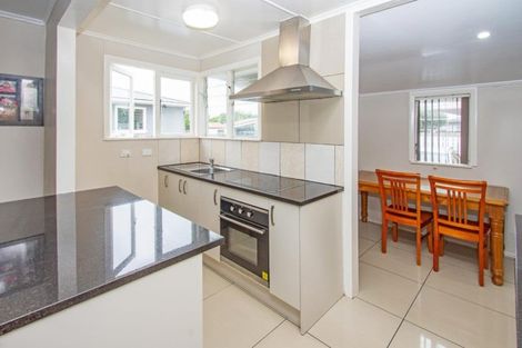 Photo of property in 1/8 Cornwall Road, Mangere, Auckland, 2022
