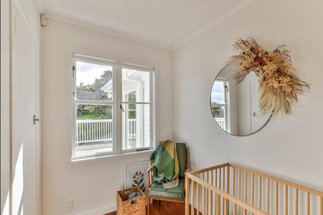 Photo of property in 257 Titirangi Road, Titirangi, Auckland, 0604