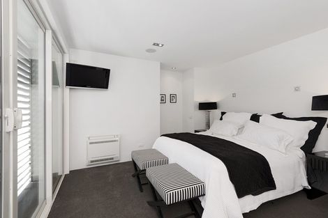 Photo of property in 57 Rossall Street, Merivale, Christchurch, 8014