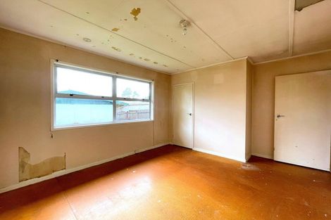 Photo of property in 15 Thompson Street, Tokoroa, 3420