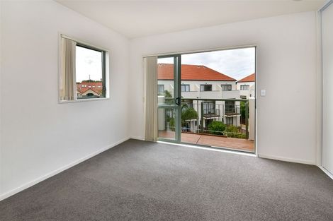 Photo of property in 14 Waterside Crescent, Gulf Harbour, Whangaparaoa, 0930
