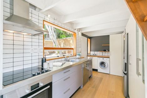 Photo of property in 4/8 Elphinstone Avenue, Strathmore Park, Wellington, 6022