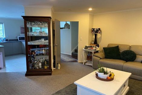 Photo of property in 4 Abbey Way, Whitby, Porirua, 5024