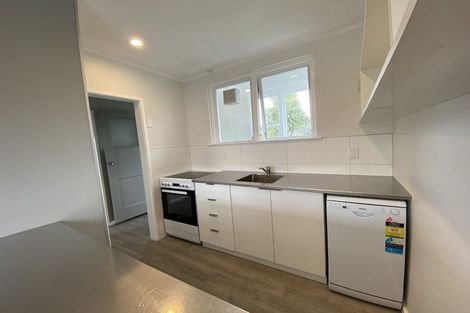Photo of property in 4/18 Agra Crescent, Khandallah, Wellington, 6035