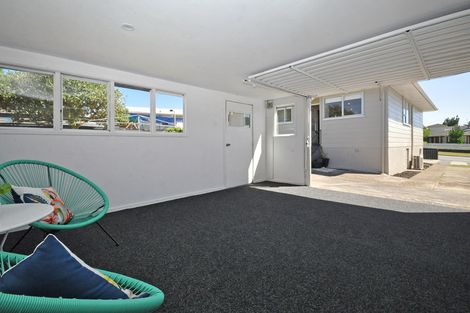 Photo of property in 152 Mahia Road, Wattle Downs, Auckland, 2103