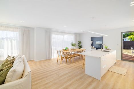 Photo of property in 11 Jardine Place, Marshland, Christchurch, 8051