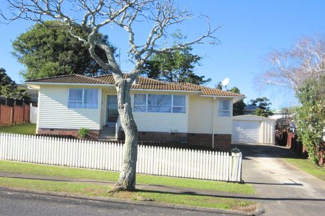 Photo of property in 16 Hobart Crescent, Wattle Downs, Auckland, 2103