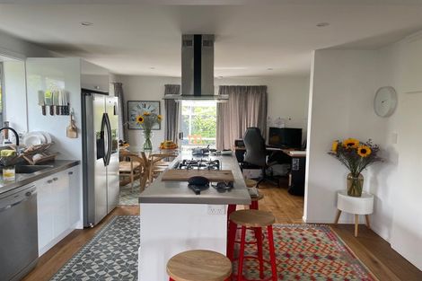 Photo of property in 2/57a Beachville Road, Redcliffs, Christchurch, 8081