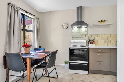 Photo of property in 12a Redwood Close, Paraparaumu, 5032