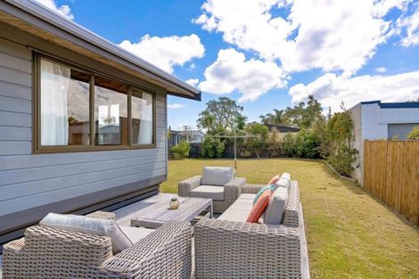 Photo of property in 117 Weka Street, Whangamata, 3620