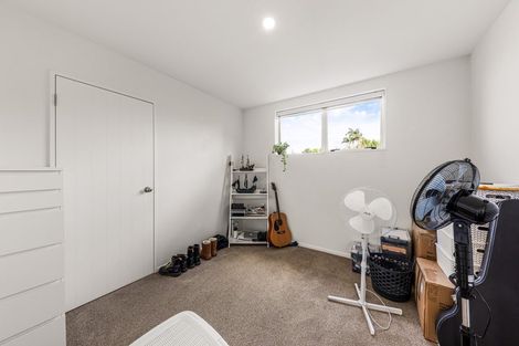 Photo of property in 114 Grand Drive, Orewa, 0931