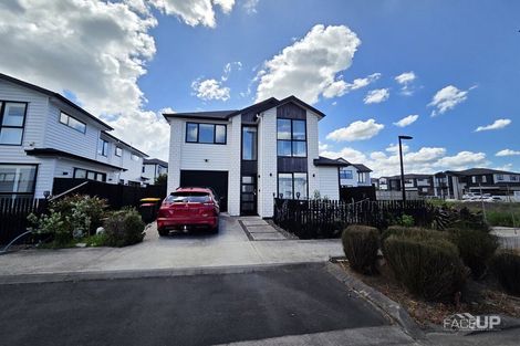 Photo of property in 22 Turret Lane, Hobsonville, Auckland, 0616