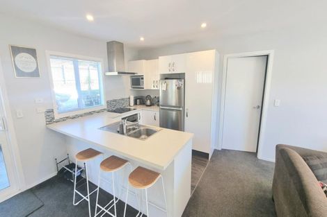 Photo of property in 2 Danden Way, Pukekohe, 2120