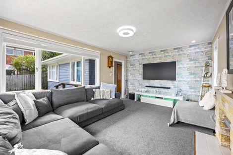 Photo of property in 117 Union Road, Howick, Auckland, 2014