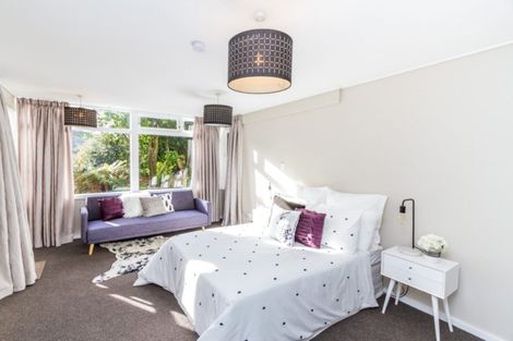 Photo of property in 1a Woodstock Terrace, Tawa, Wellington, 5028