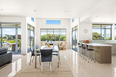 Photo of property in 5 Kokopu Street, Omaha, Warkworth, 0986