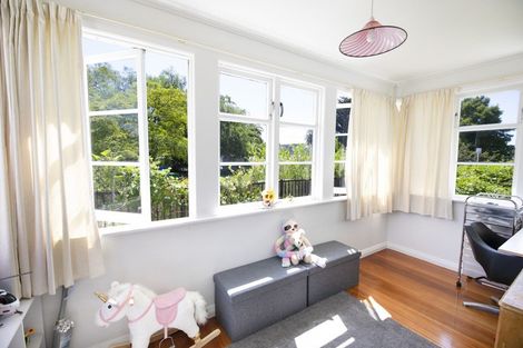 Photo of property in 31 Douglas Mclean Avenue, Marewa, Napier, 4110