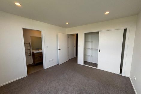 Photo of property in 12/12 Tawa Road, Te Atatu Peninsula, Auckland, 0610