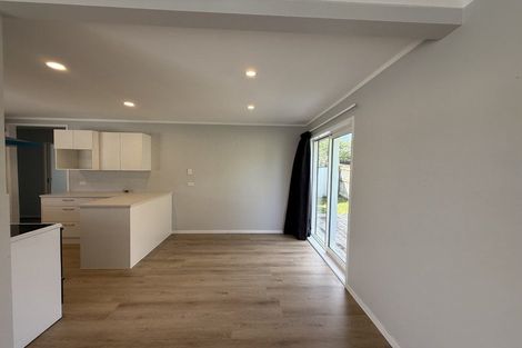 Photo of property in 1/324 Swanson Road, Henderson, Auckland, 0610