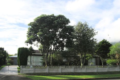 Photo of property in 27 Sylvan Avenue, Waikanae, 5036