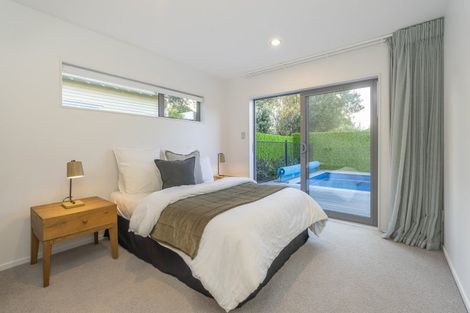 Photo of property in 15a St Michaels Avenue, Point Chevalier, Auckland, 1022