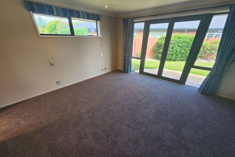 Photo of property in 3 Montego Close, Shirley, Christchurch, 8052