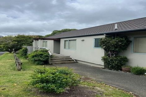 Photo of property in 90a Atkinson Road, Titirangi, Auckland, 0604