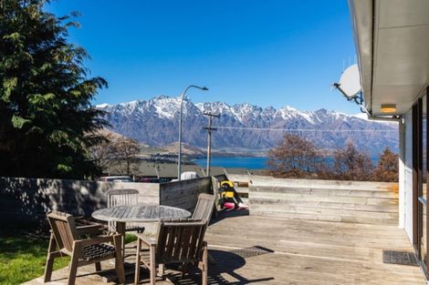 Photo of property in 138 Fernhill Road, Fernhill, Queenstown, 9300