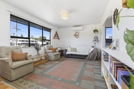 Photo of property in 25b Tui Street, Mount Maunganui, 3116